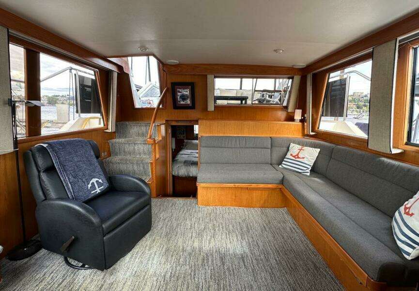 Rover 46ft Ocean Alexander Yacht For Sale