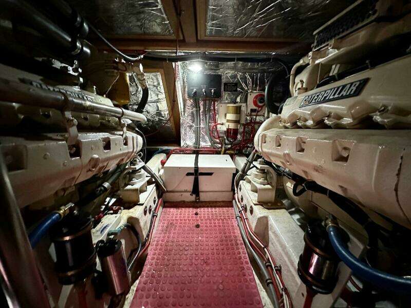 Rover 46ft Ocean Alexander Yacht For Sale