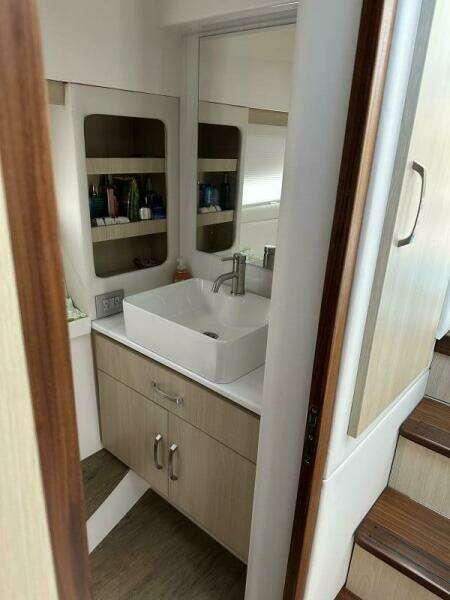THE LOPEZ DREAM TWO 38ft Regal Yacht For Sale