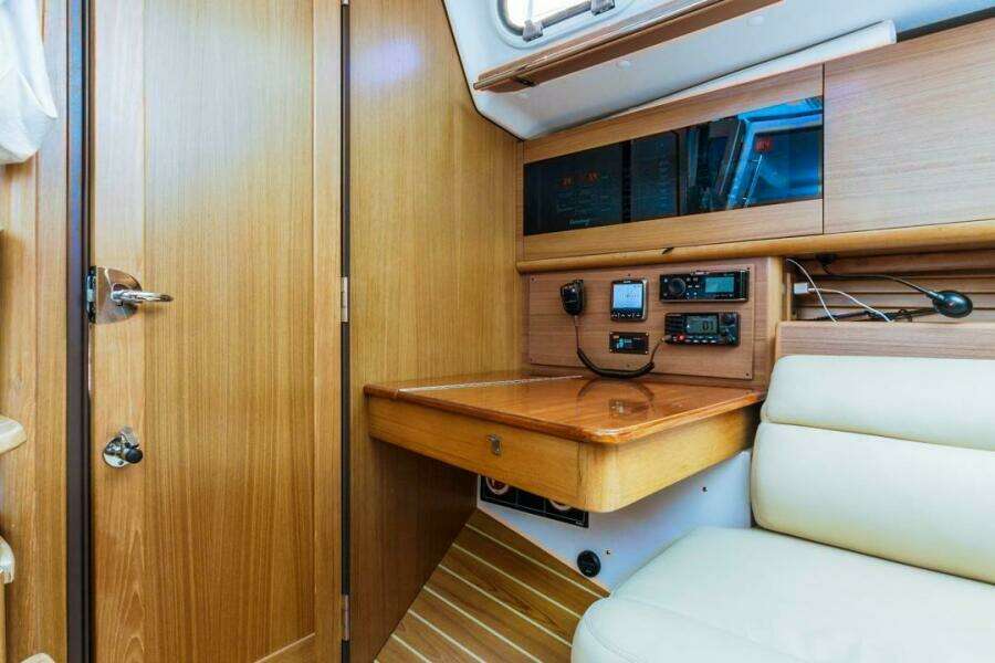 Kia Ora 38ft Catalina Yacht For Sale