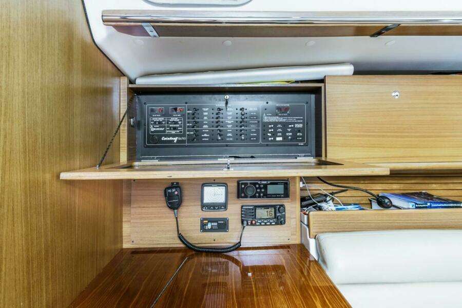 Kia Ora 38ft Catalina Yacht For Sale