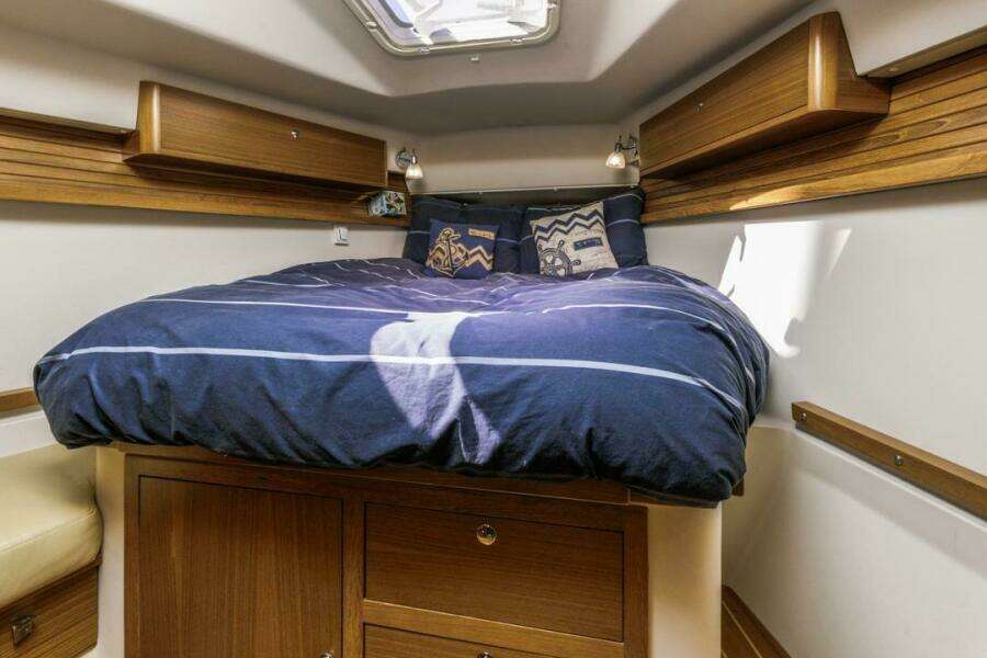 Kia Ora 38ft Catalina Yacht For Sale