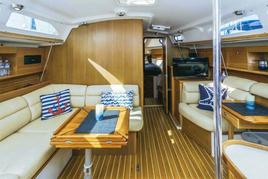 Kia Ora 38ft Catalina Yacht For Sale