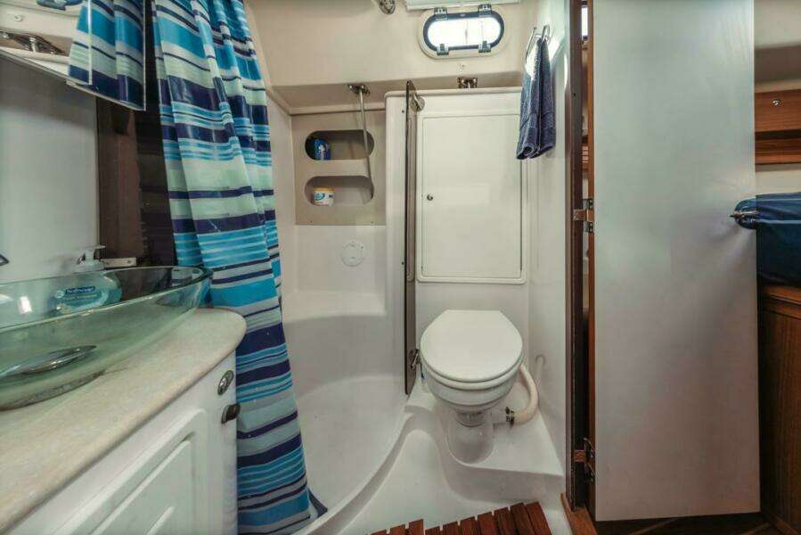 Kia Ora 38ft Catalina Yacht For Sale