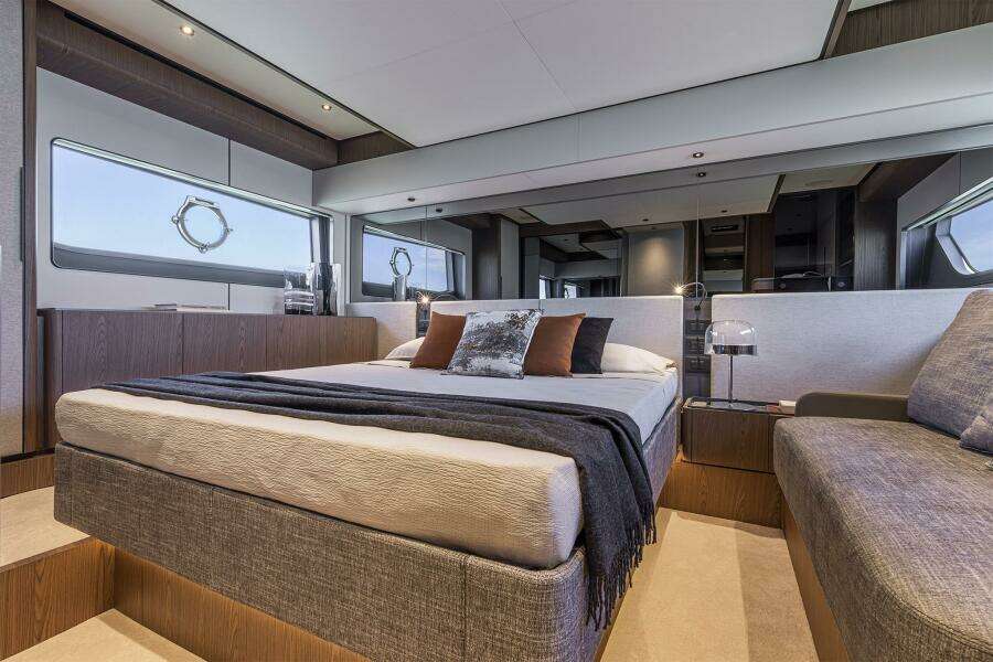 OUR TRADE 58ft Ferretti Yachts Yacht For Sale