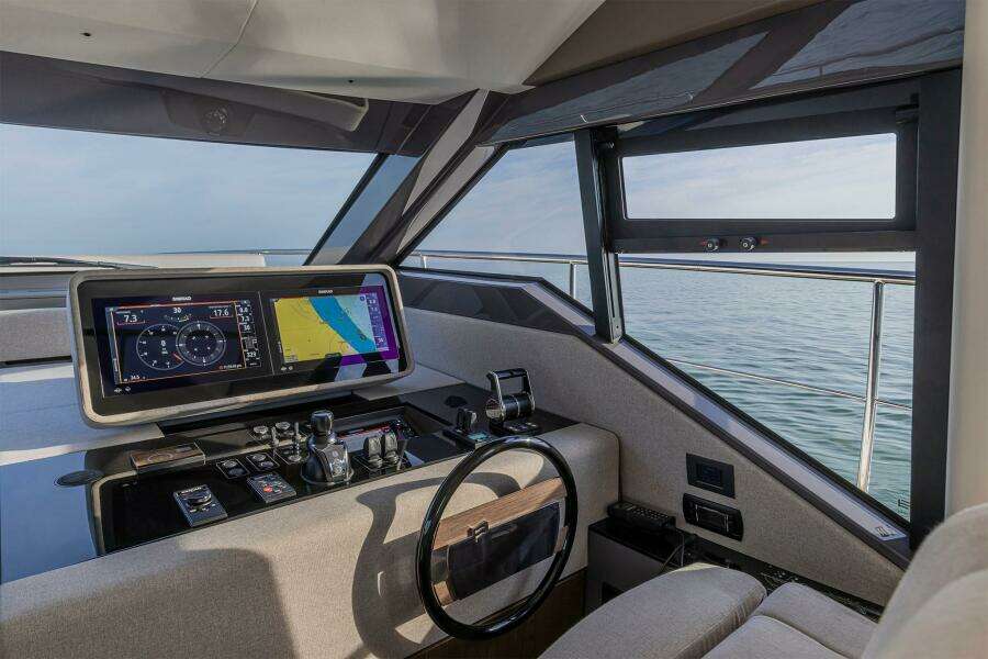 OUR TRADE 58ft Ferretti Yachts Yacht For Sale