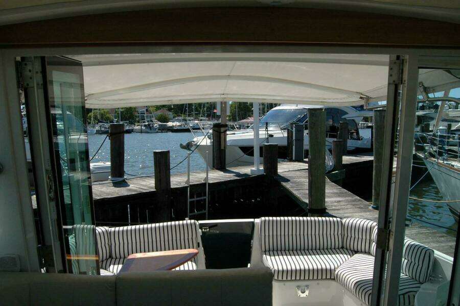Double D 37ft Back Cove Yacht For Sale