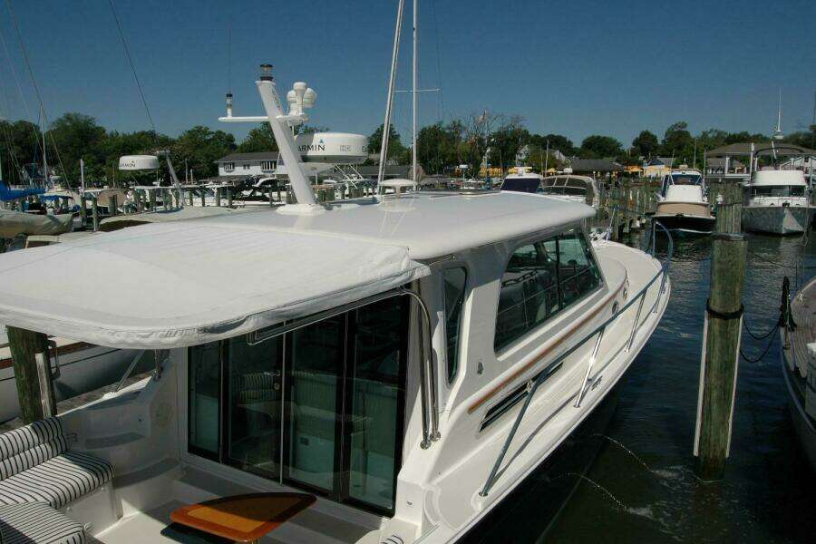 Double D 37ft Back Cove Yacht For Sale