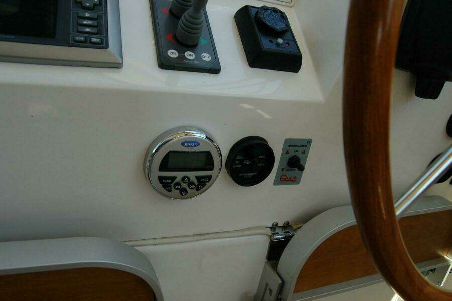 Double D 37ft Back Cove Yacht For Sale