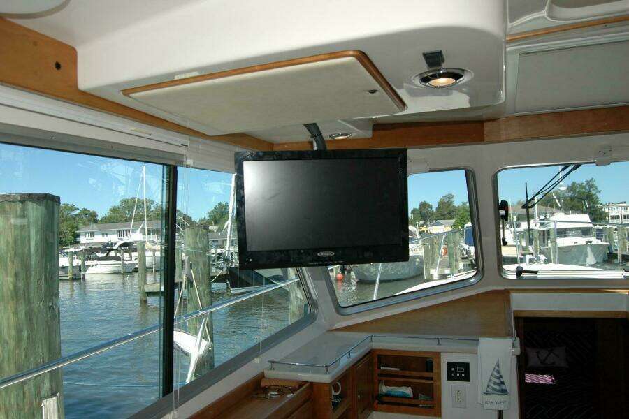 Double D 37ft Back Cove Yacht For Sale