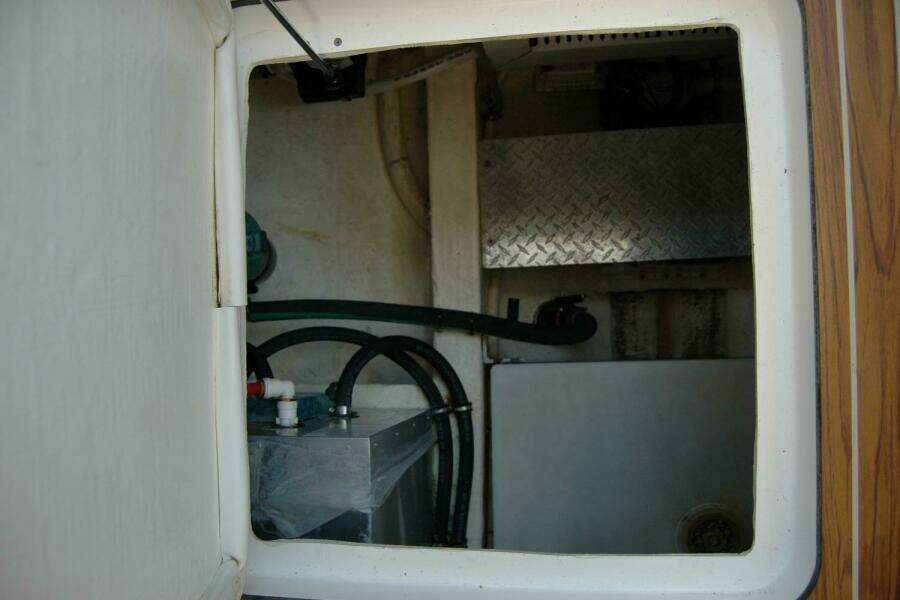 Double D 37ft Back Cove Yacht For Sale