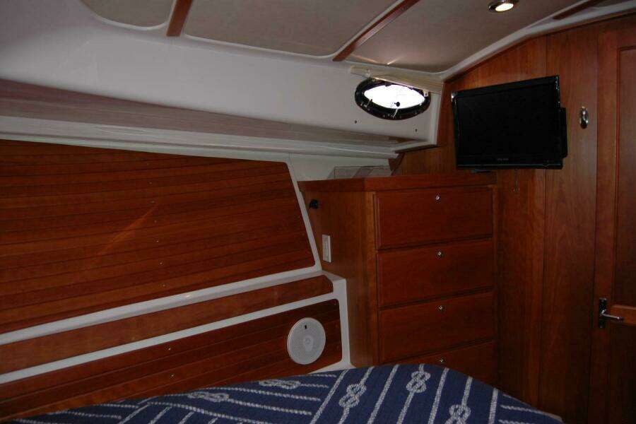 Double D 37ft Back Cove Yacht For Sale