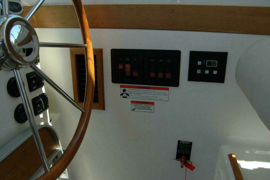 Double D 37ft Back Cove Yacht For Sale