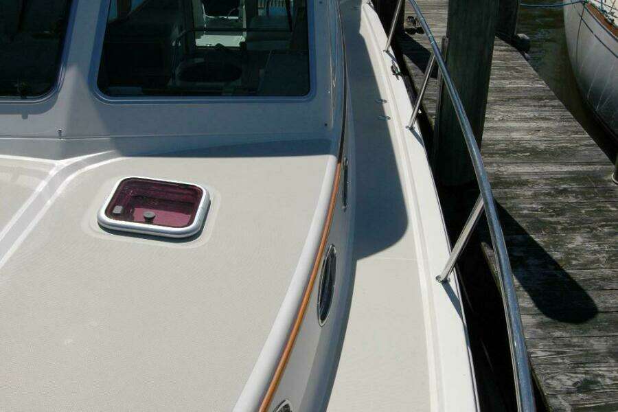 Double D 37ft Back Cove Yacht For Sale