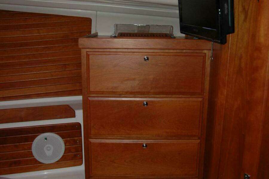 Double D 37ft Back Cove Yacht For Sale