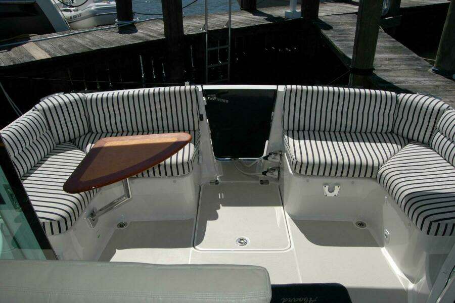 Double D 37ft Back Cove Yacht For Sale