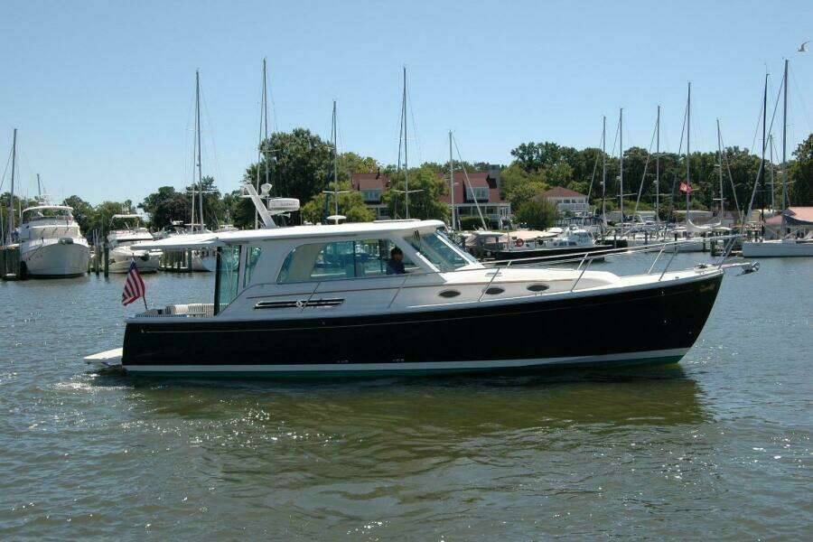 Double D 37ft Back Cove Yacht For Sale