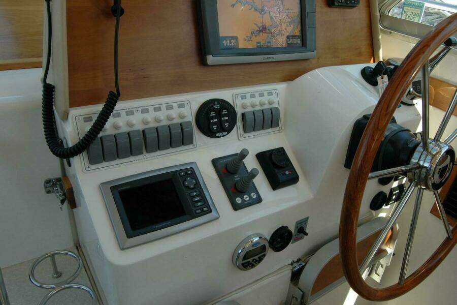 Double D 37ft Back Cove Yacht For Sale