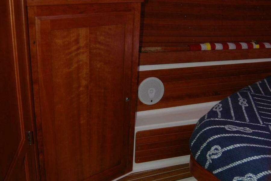 Double D 37ft Back Cove Yacht For Sale