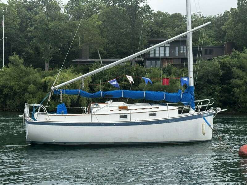 26ft Nonsuch Yacht For Sale