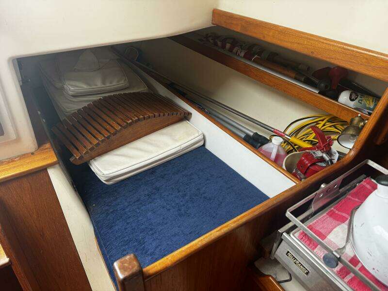 26ft Nonsuch Yacht For Sale