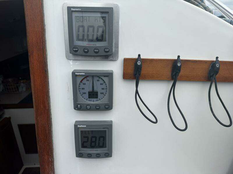 26ft Nonsuch Yacht For Sale