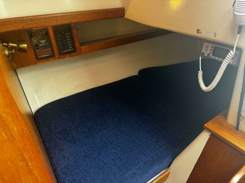 26ft Nonsuch Yacht For Sale