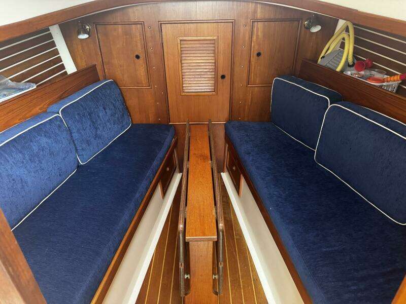 26ft Nonsuch Yacht For Sale