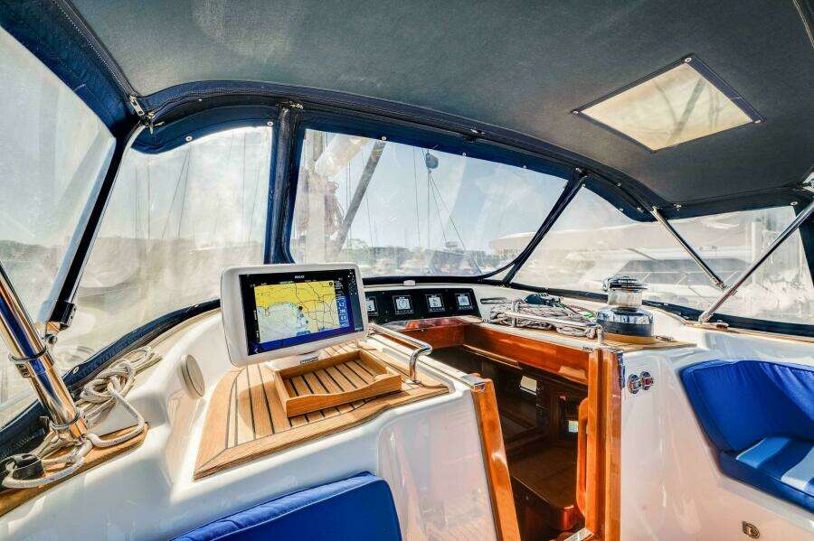 Perfect Symmetry 70ft Hylas Yacht For Sale