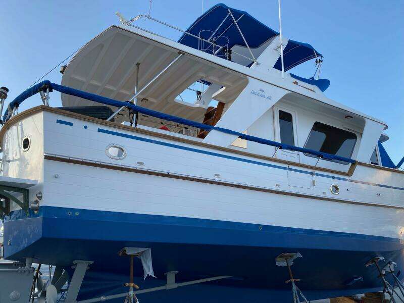 48' DeFever hauled out3