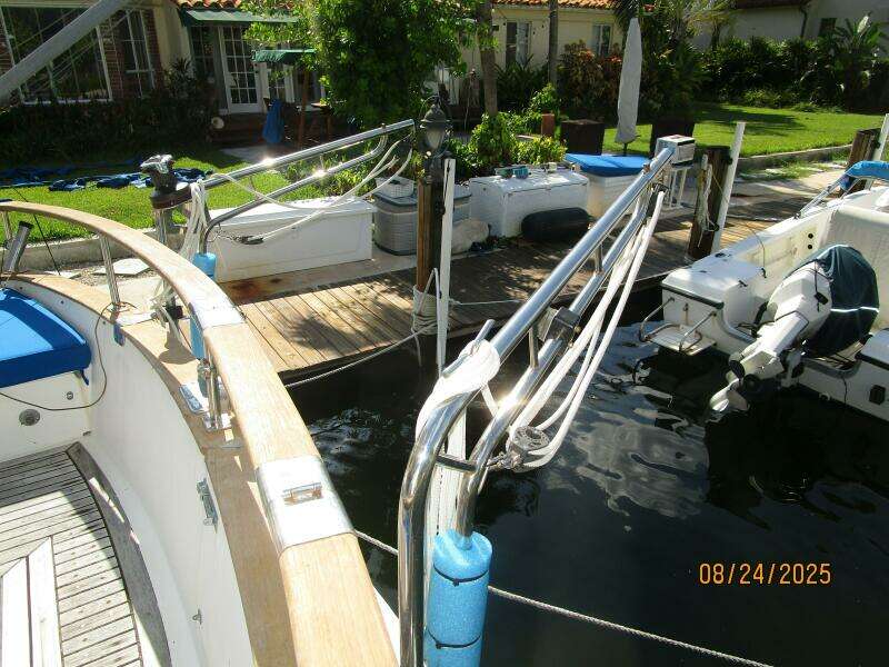 48' DeFever tender davits