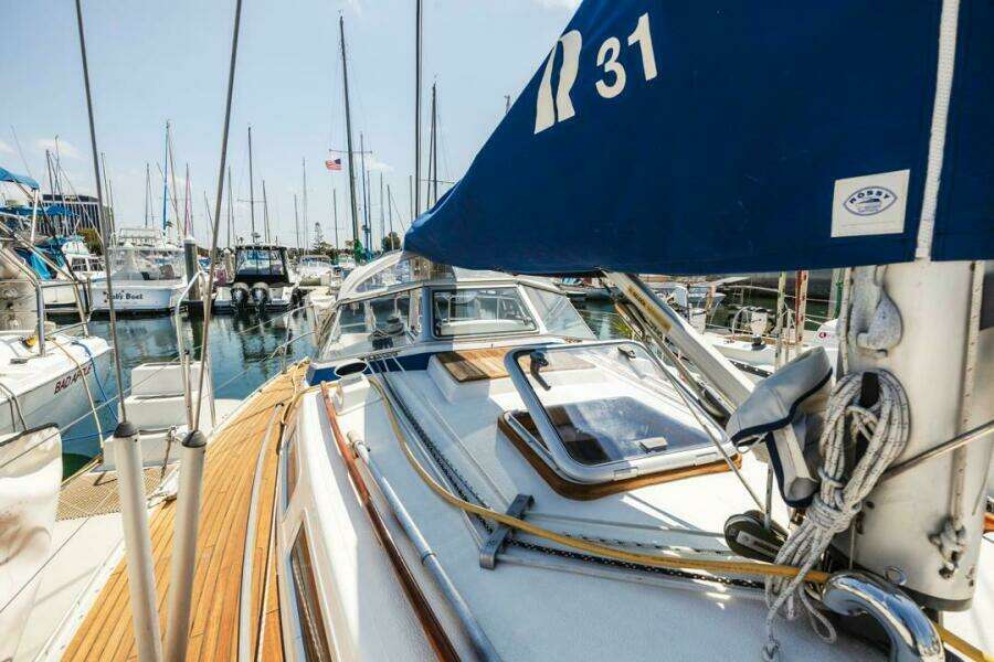 Roniin 31ft Hallberg Rassy Yacht For Sale