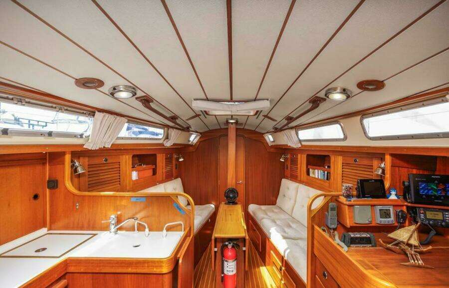 Roniin 31ft Hallberg Rassy Yacht For Sale