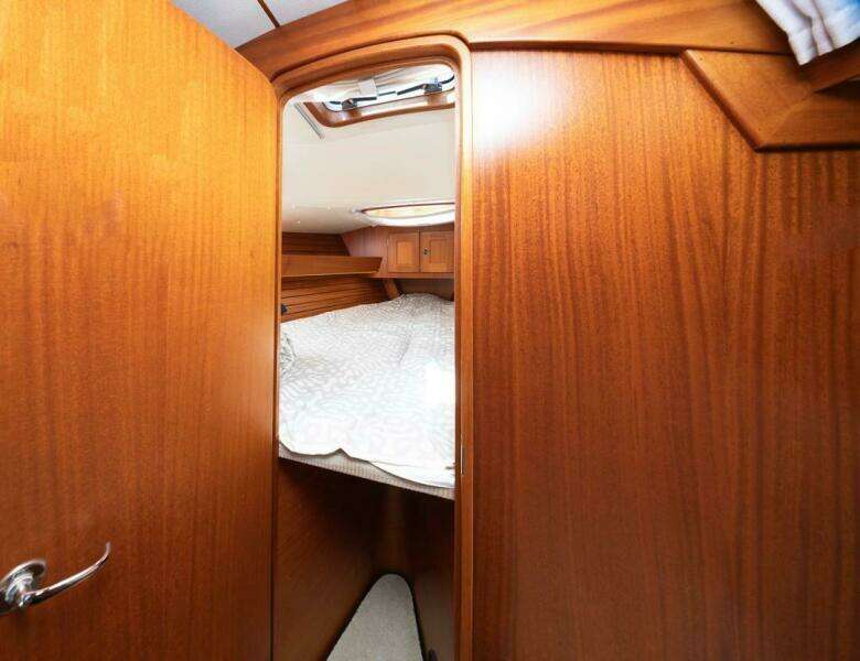 Roniin 31ft Hallberg Rassy Yacht For Sale