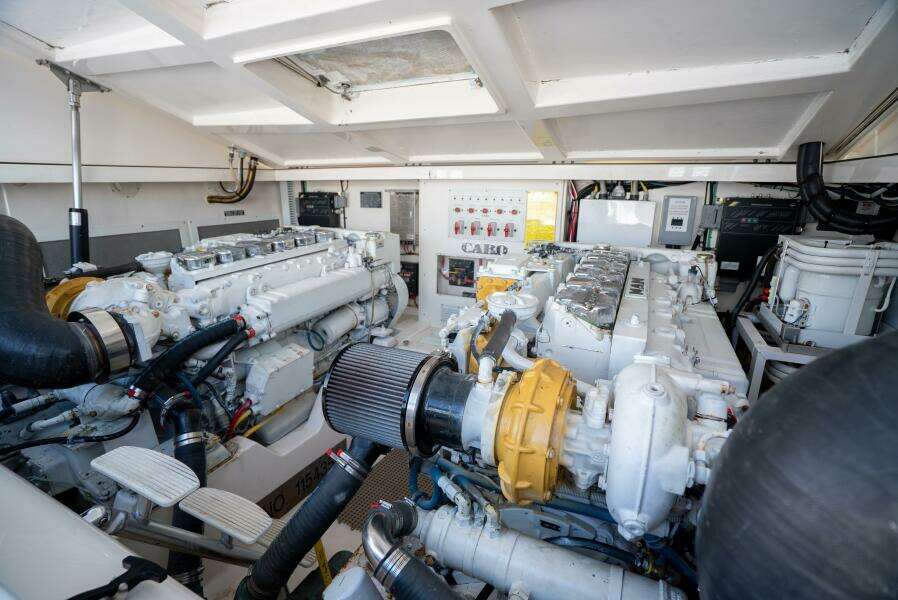 KAT S MEOW 40ft Cabo Yacht For Sale
