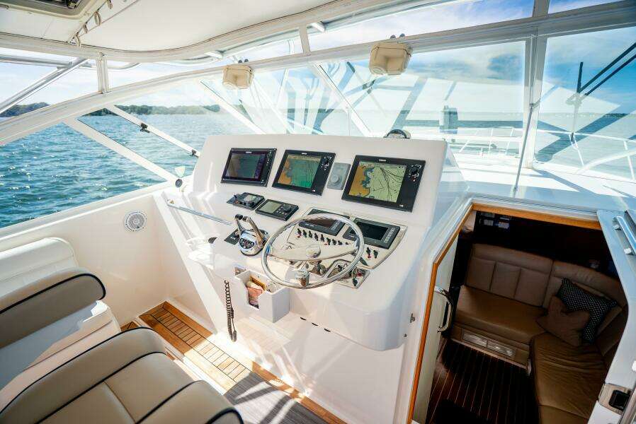 KAT S MEOW 40ft Cabo Yacht For Sale