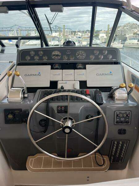 SummahSled 40ft Tiara Yachts Yacht For Sale