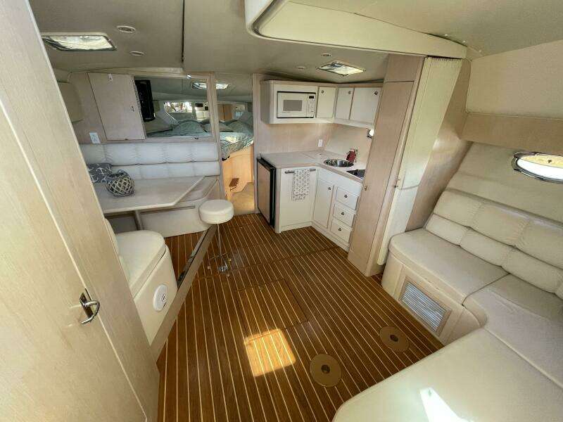 Yachts of Fun 35ft Tiara Yachts Yacht For Sale