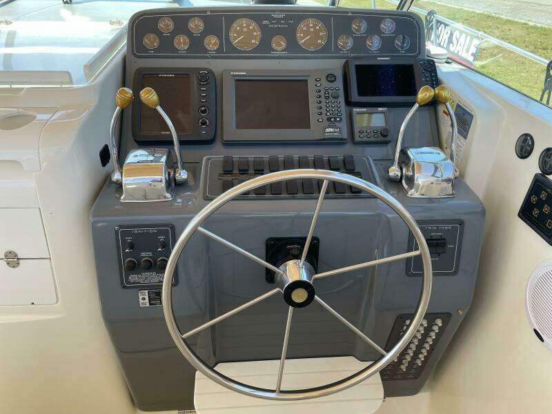 Yachts of Fun 35ft Tiara Yachts Yacht For Sale