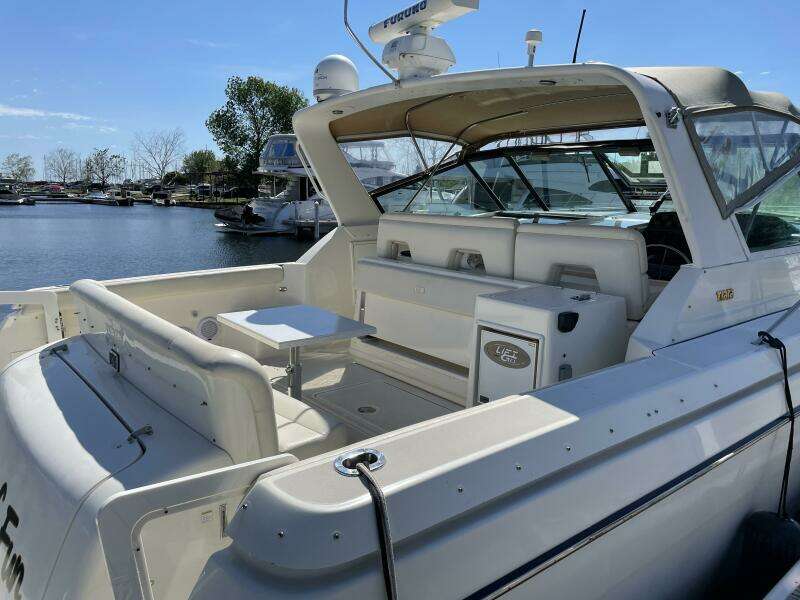 Yachts of Fun 35ft Tiara Yachts Yacht For Sale