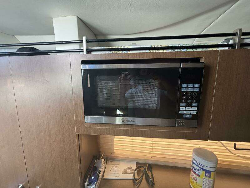 31ft Sea Ray Yacht For Sale