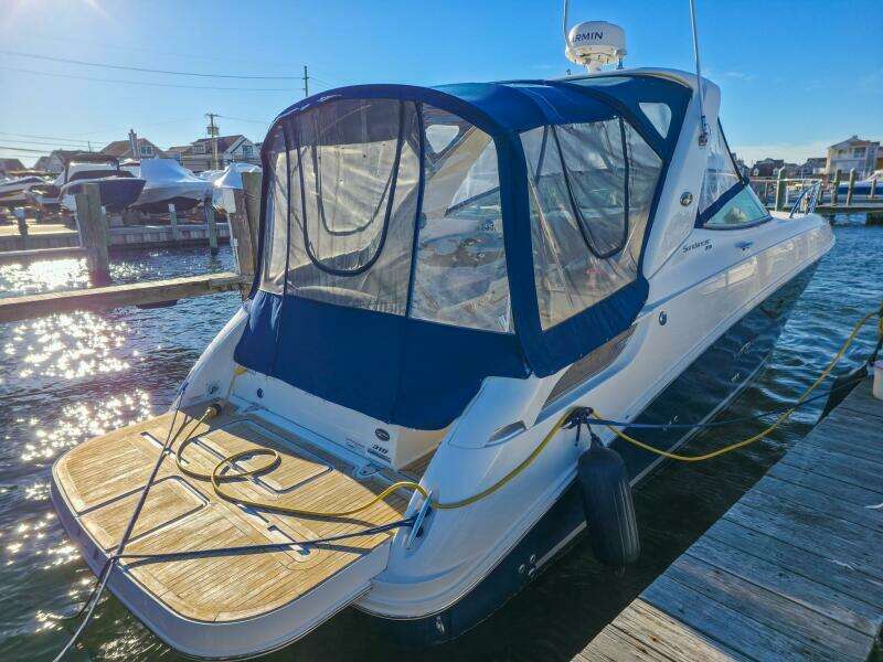 31ft Sea Ray Yacht For Sale