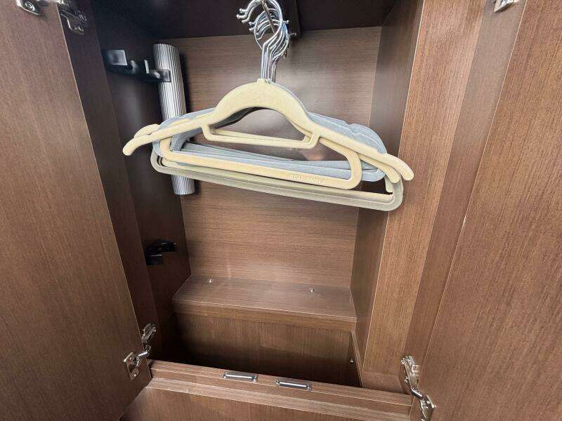 31ft Sea Ray Yacht For Sale