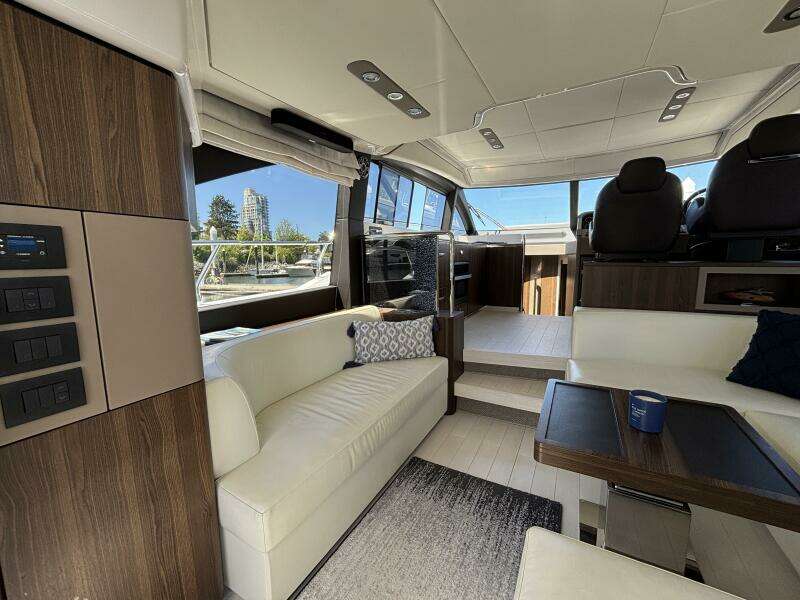 50ft Azimut Yacht For Sale
