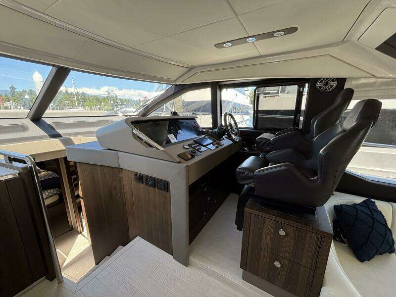 50ft Azimut Yacht For Sale