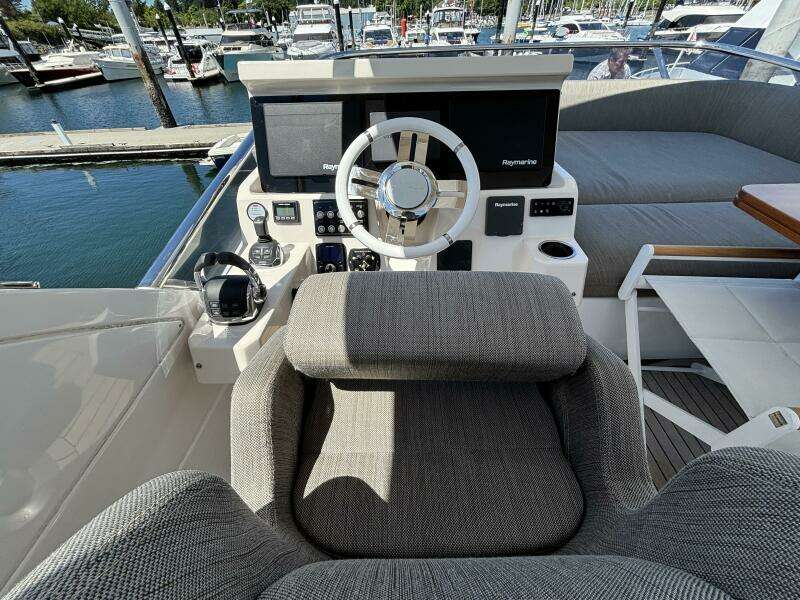 50ft Azimut Yacht For Sale