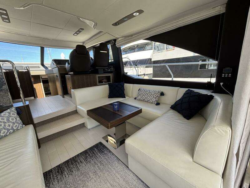 50ft Azimut Yacht For Sale