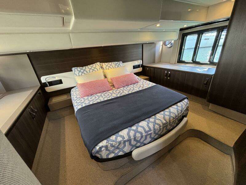 50ft Azimut Yacht For Sale
