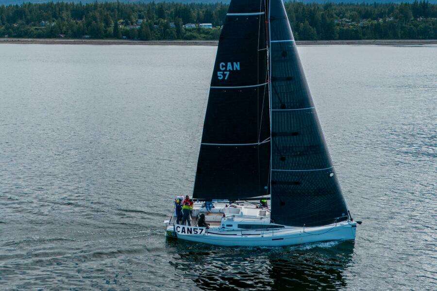 36ft J Boats Yacht For Sale
