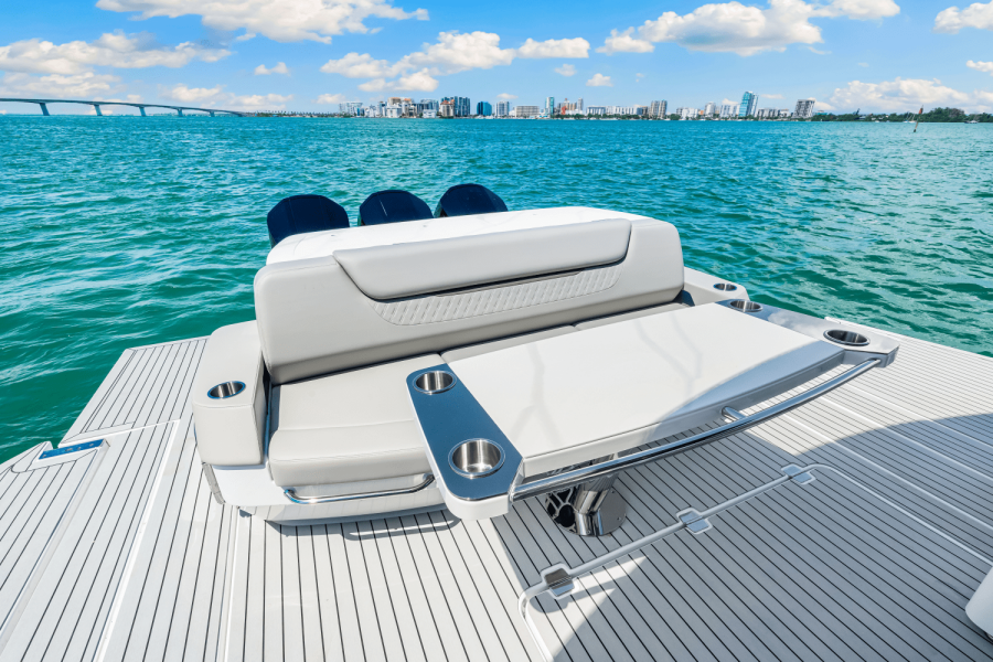 50ft Cruisers Yachts Yacht For Sale